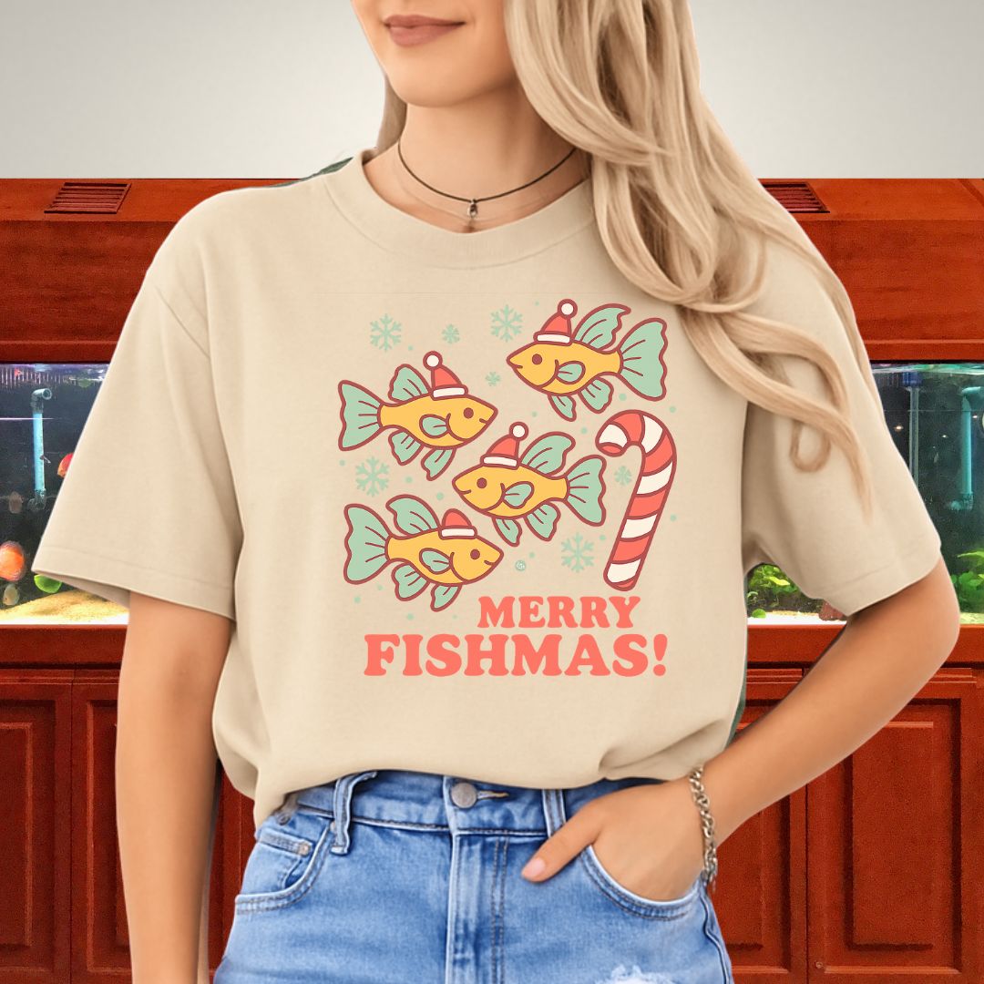 Merry Fishmas Guppy Tee – Retro Kawaii Holiday Shirt
