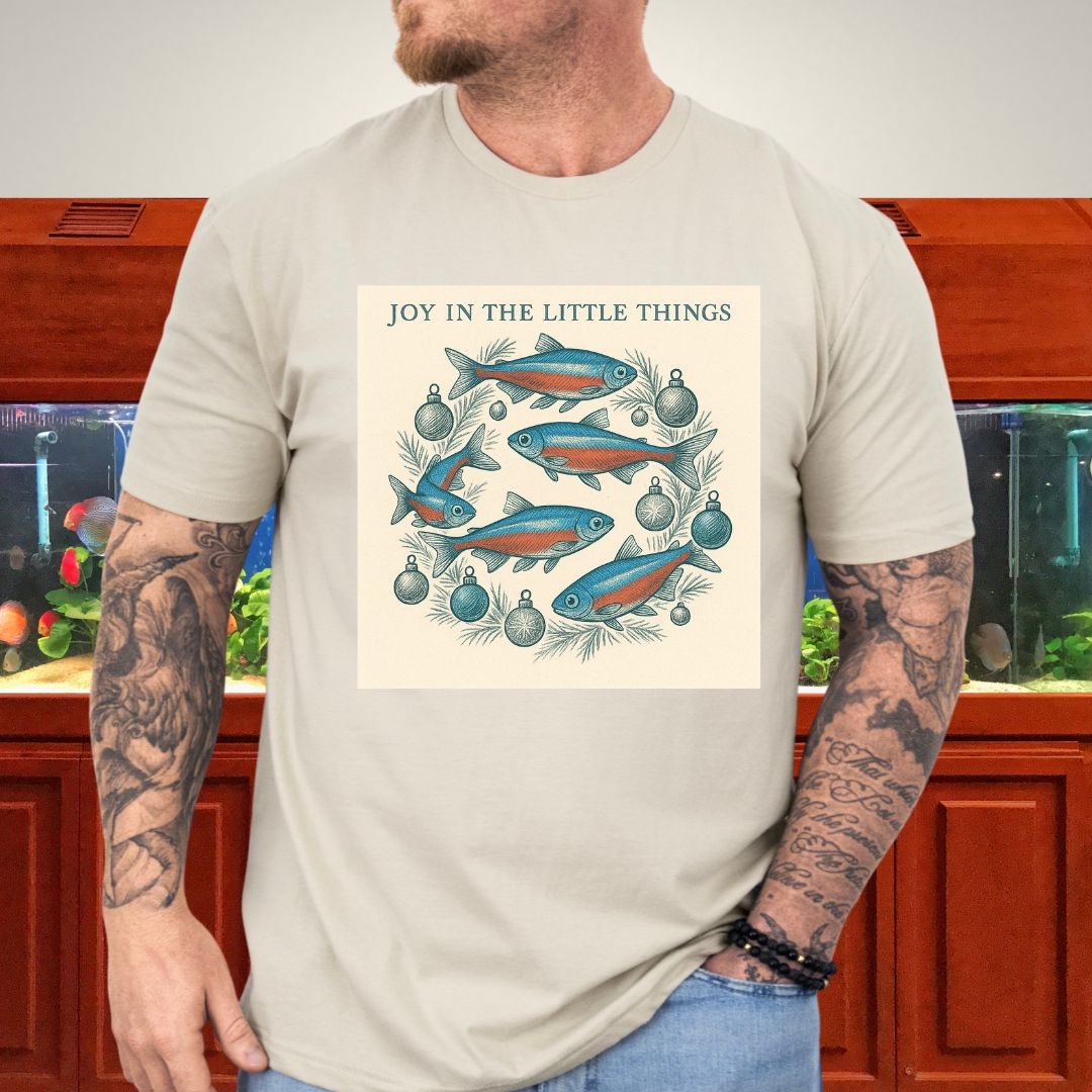 Joy in the Little Things Tee – Cardinal Tetra Christmas Wreath