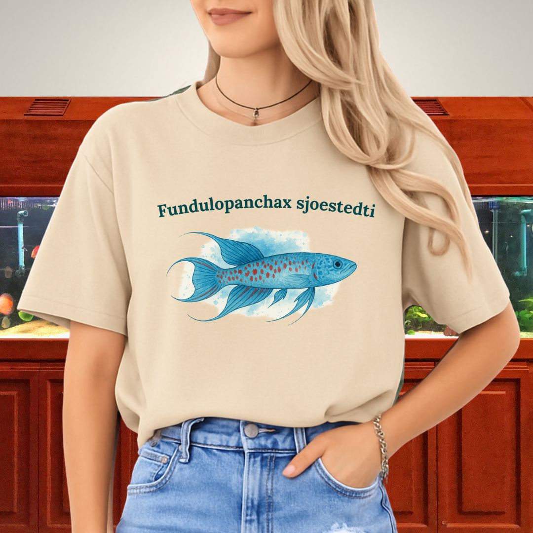 Gularis Glow Tee – Elegance in Motion