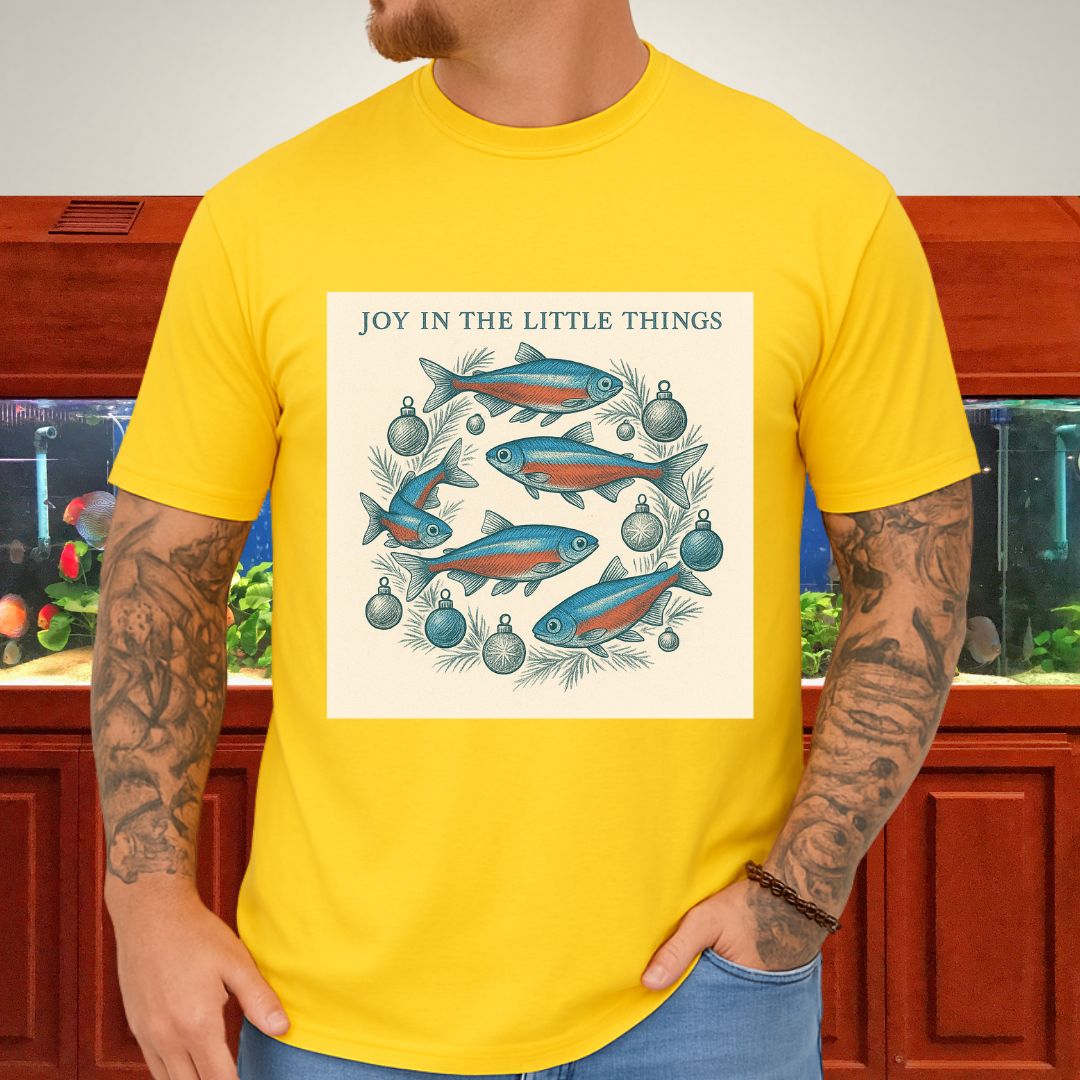 Joy in the Little Things Tee – Cardinal Tetra Christmas Wreath