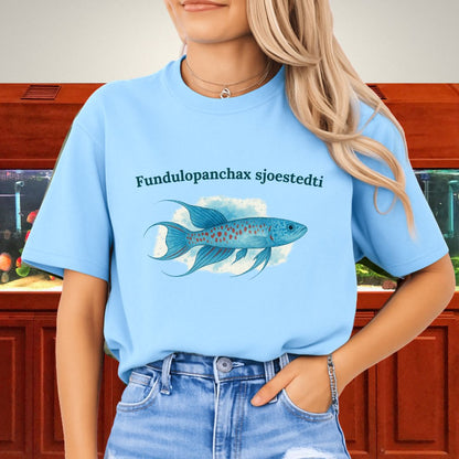 Gularis Glow Tee – Elegance in Motion