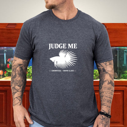 Judge Me - Crowntail Betta