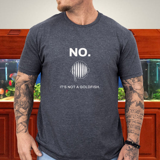 Line-art wild-type discus (Symphysodon aequifasciatus) with nine vertical bars on a dark heather unisex t-shirt