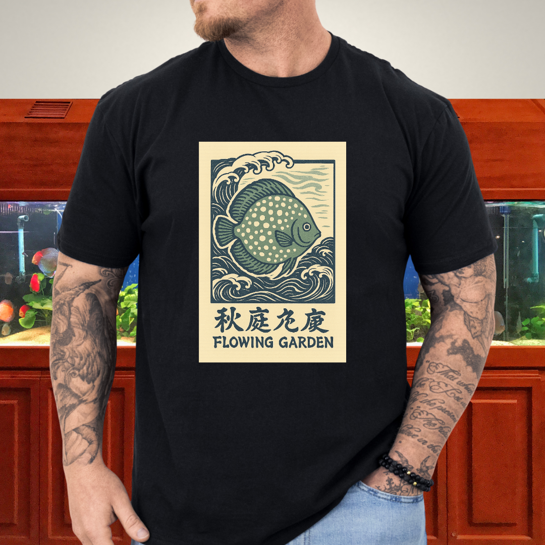 Spotted Green Discus Japanese Wave T-Shirt