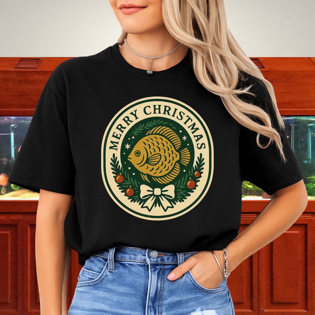 Retro Christmas Discus Wreath Tee – Vintage Holiday Emblem Design-T-Shirt-Fish &amp; Friends Tees