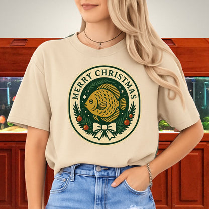 Retro Christmas Discus Wreath Tee – Vintage Holiday Emblem Design-T-Shirt-Fish &amp; Friends Tees