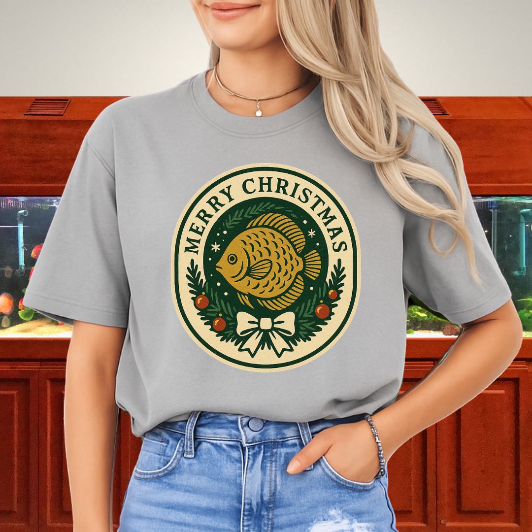 Retro Christmas Discus Wreath Tee – Vintage Holiday Emblem Design-T-Shirt-Fish &amp; Friends Tees